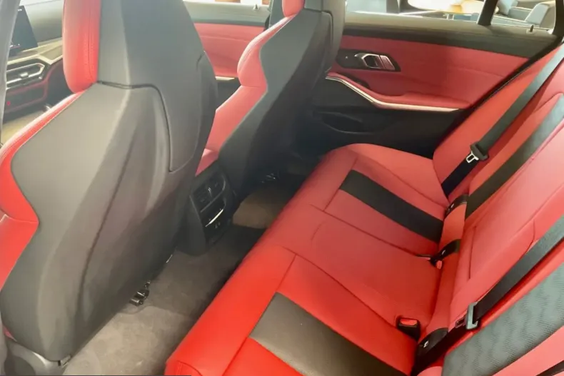 BMW M3 (Seria 3) din 2023 cu 5.990 km - oferta BMW236922 - foto 17