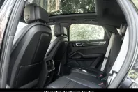 Porsche Cayenne din 2023 cu 38.057 km - oferta POR236927 - foto 6