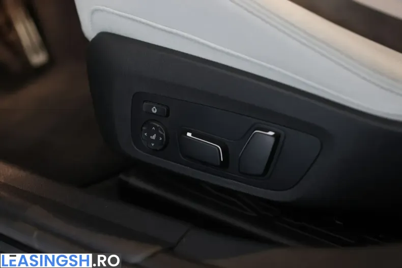 BMW M3 (Seria 3) din 2025 cu 10.564 km - oferta BMW236928 - foto 23