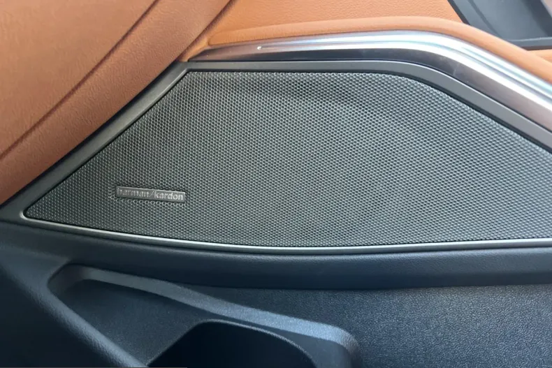 BMW M340i (Seria 3) din 2025 cu 4.200 km - oferta BMW236935 - foto 14