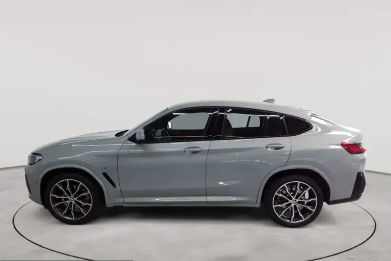 BMW X4 (Seria X) din 2023 cu 89.598 km - oferta BMW236937 - foto 6