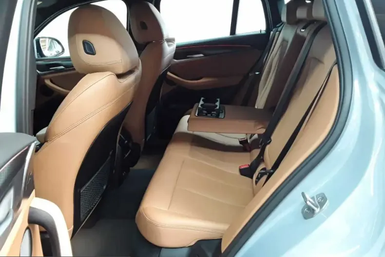 BMW X4 (Seria X) din 2023 cu 89.598 km - oferta BMW236937 - foto 13