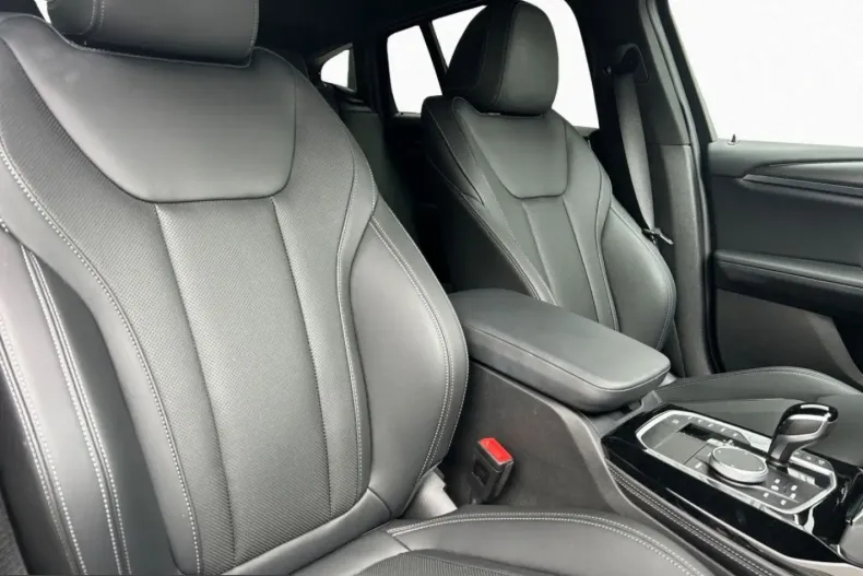 BMW X4 (Seria X) din 2025 cu 14.107 km - oferta BMW236944 - foto 5