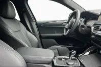 BMW X4 (Seria X) din 2025 cu 14.107 km - oferta BMW236944 - foto 6