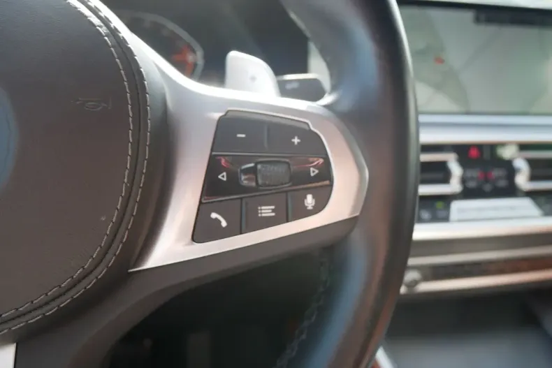 BMW X6 (Seria X) din 2023 cu 68.452 km - oferta BMW236951 - foto 17