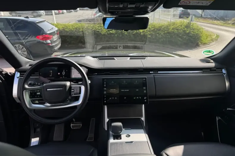 Land Rover Range Rover din 2024 cu 36.000 km - oferta LAN236954 - foto 14