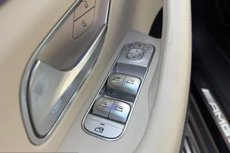 Mercedes-Benz GLE 53 AMG (Clasa GLE) din 2025 cu 27.513 km - oferta MER236955 - foto 13