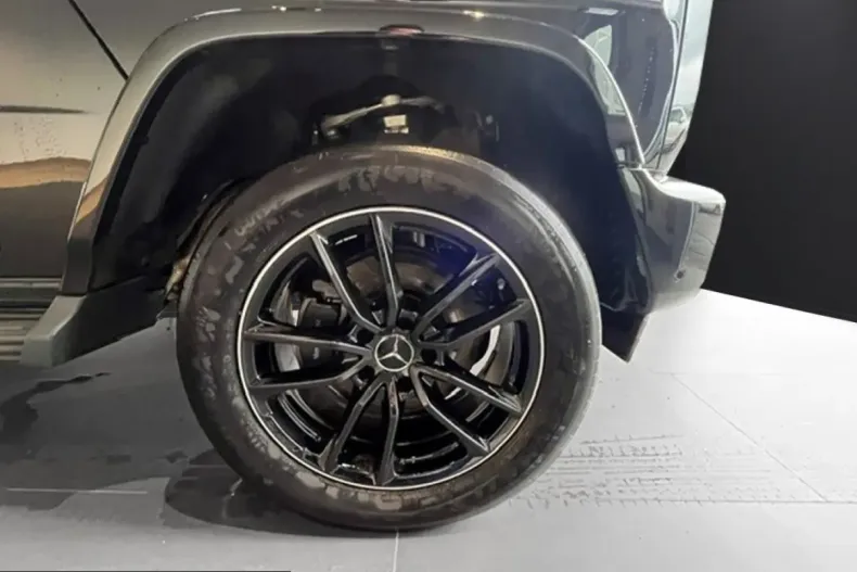 Mercedes-Benz G 500 (Clasa G) din 2025 cu 13.437 km - oferta MER236957 - foto 5