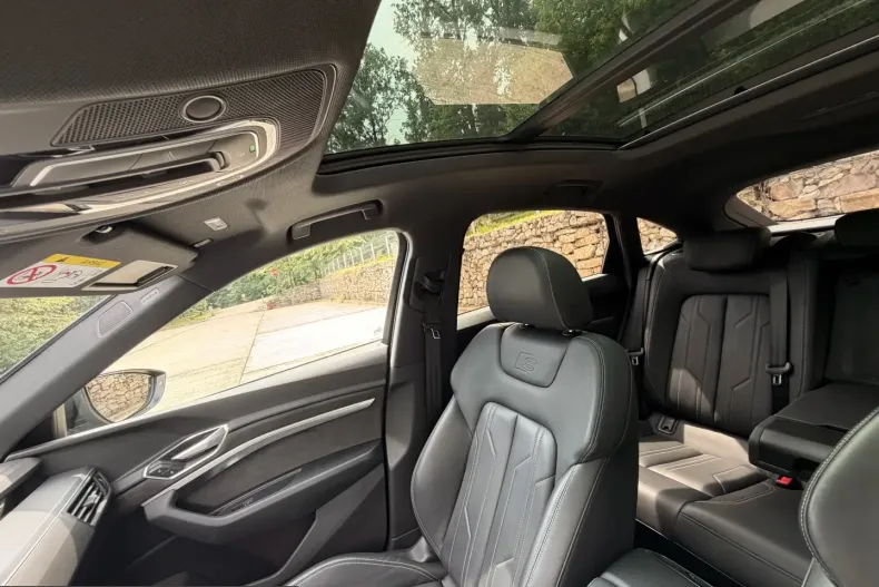 Audi e-tron din 2021 cu 99.277 km - oferta AUD236965 - foto 10