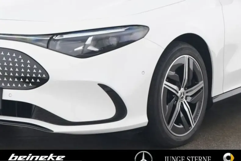 Mercedes-Benz CLA 250 (Clasa CLA) din 2025 cu 15.315 km - oferta MER236968 - foto 3