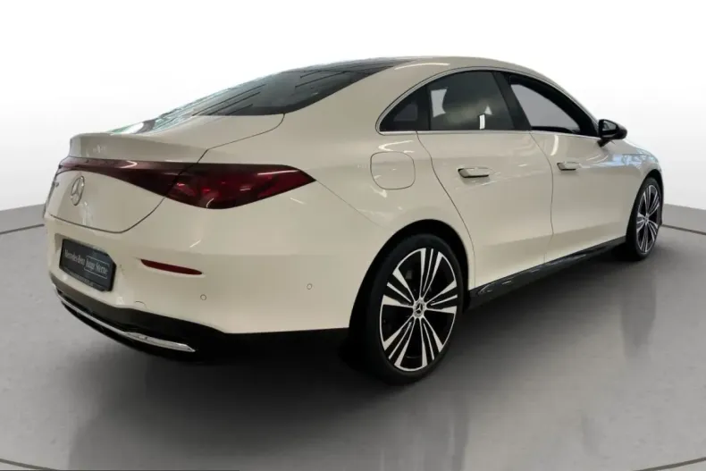 Mercedes-Benz CLA 250 (Clasa CLA) din 2025 cu 10.525 km - oferta MER236973 - foto 4