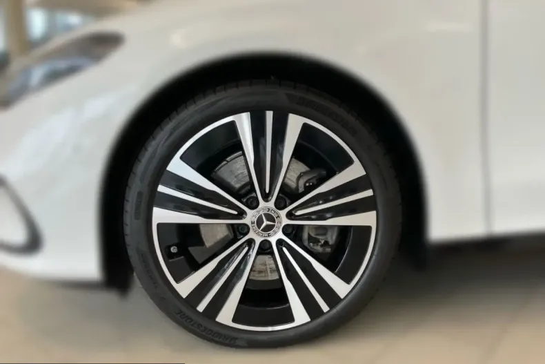 Mercedes-Benz CLA 250 (Clasa CLA) din 2025 cu 10.525 km - oferta MER236973 - foto 21