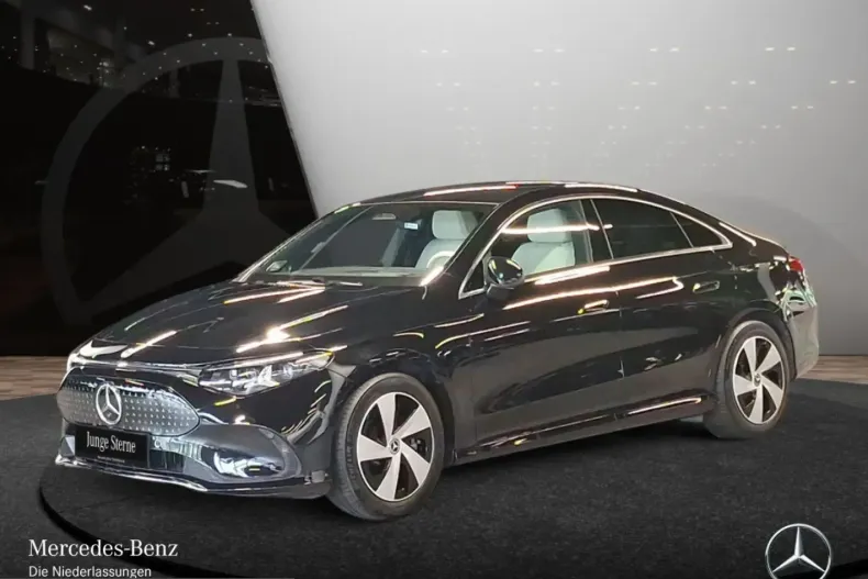 Mercedes-Benz CLA 250 (Clasa CLA) din 2025 cu 6.663 km - oferta MER236984 - foto 1
