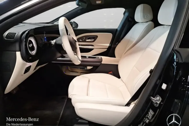 Mercedes-Benz CLA 250 (Clasa CLA) din 2025 cu 6.663 km - oferta MER236984 - foto 8