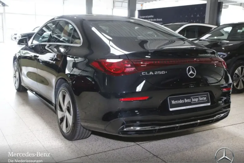 Mercedes-Benz CLA 250 (Clasa CLA) din 2025 cu 13.923 km - oferta MER236985 - foto 8