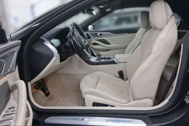 BMW M850 (Seria 8) din 2023 cu 37.398 km - oferta BMW236988 - foto 7