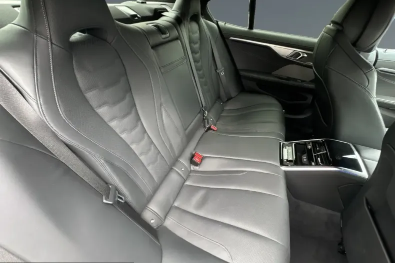 BMW M850 (Seria 8) din 2025 cu 25.551 km - oferta BMW236991 - foto 14