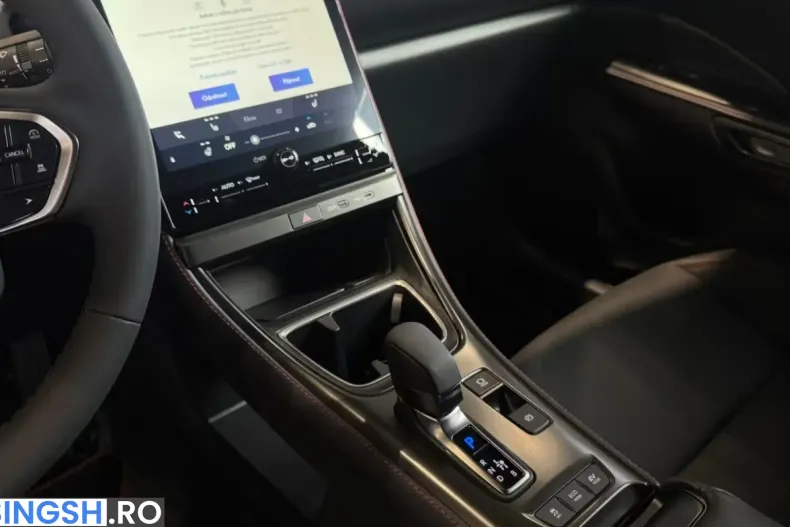 Lexus LBX din 2025 cu 8.000 km - oferta LEX236997 - foto 14