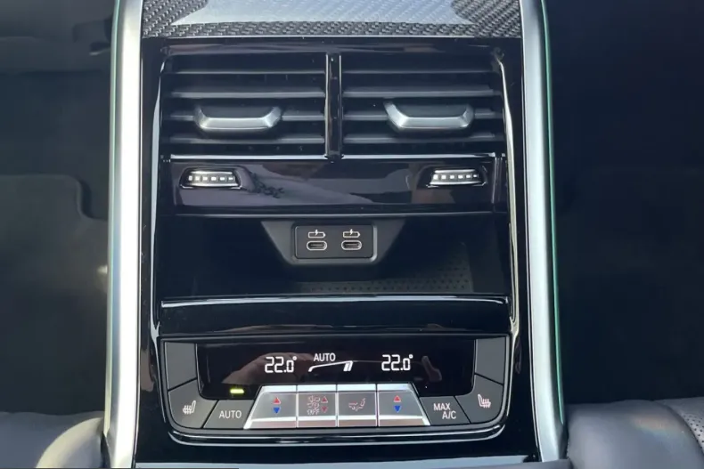 BMW M850 (Seria 8) din 2023 cu 63.500 km - oferta BMW237000 - foto 12