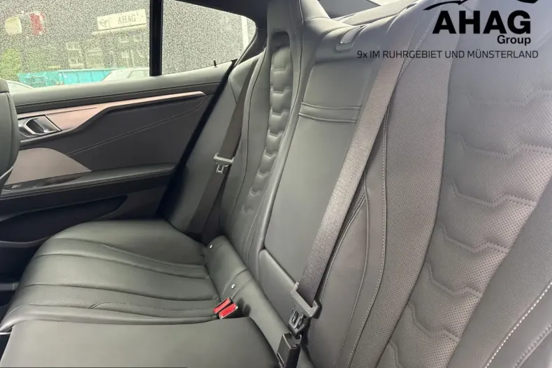 BMW M850 (Seria 8) din 2025 cu 25.073 km - oferta BMW237002 - foto 13