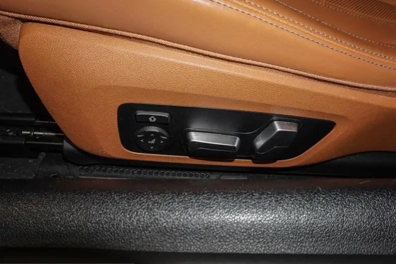 BMW M850 (Seria 8) din 2023 cu 65.952 km - oferta BMW237003 - foto 14