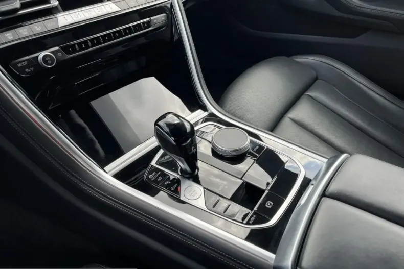 BMW M850 (Seria 8) din 2025 cu 24.945 km - oferta BMW237004 - foto 7