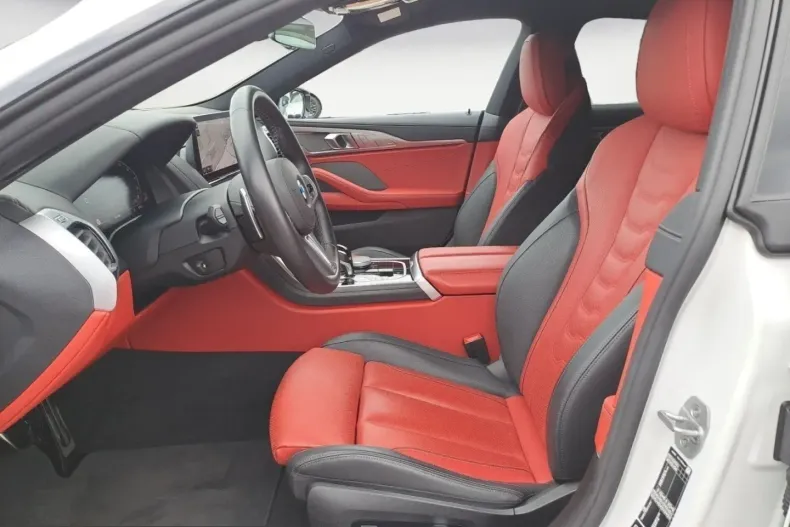 BMW M850 (Seria 8) din 2023 cu 21.246 km - oferta BMW237006 - foto 7