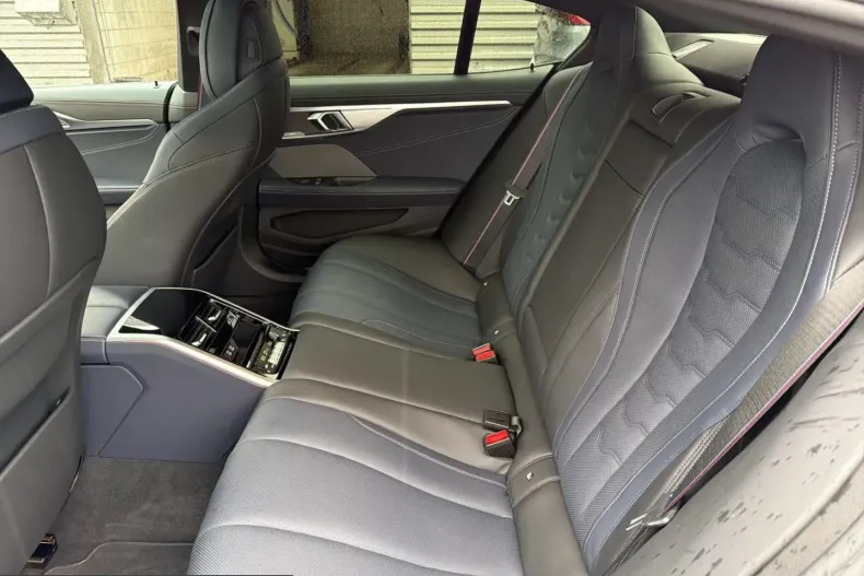 BMW 840 (Seria 8) din 2023 cu 61.807 km - oferta BMW237027 - foto 18