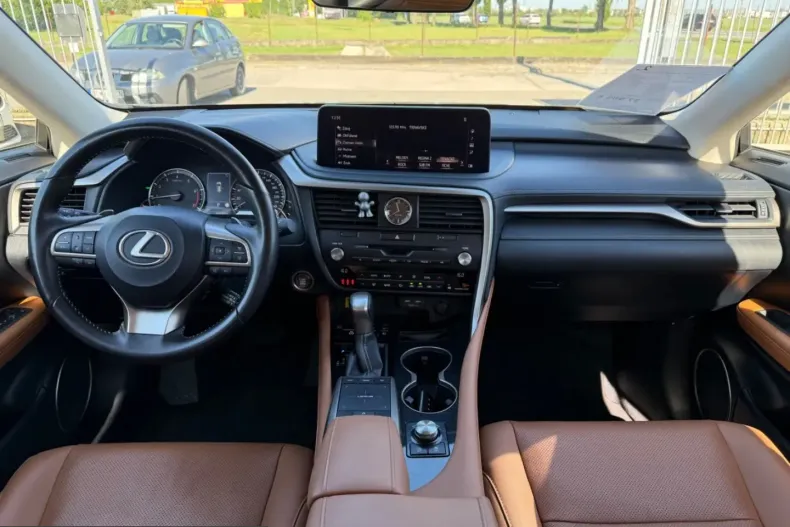 Lexus RX 300 din 2022 cu 83.800 km - oferta LEX237032 - foto 10
