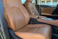 Lexus RX 300 din 2022 cu 83.800 km - oferta LEX237032 - foto 13