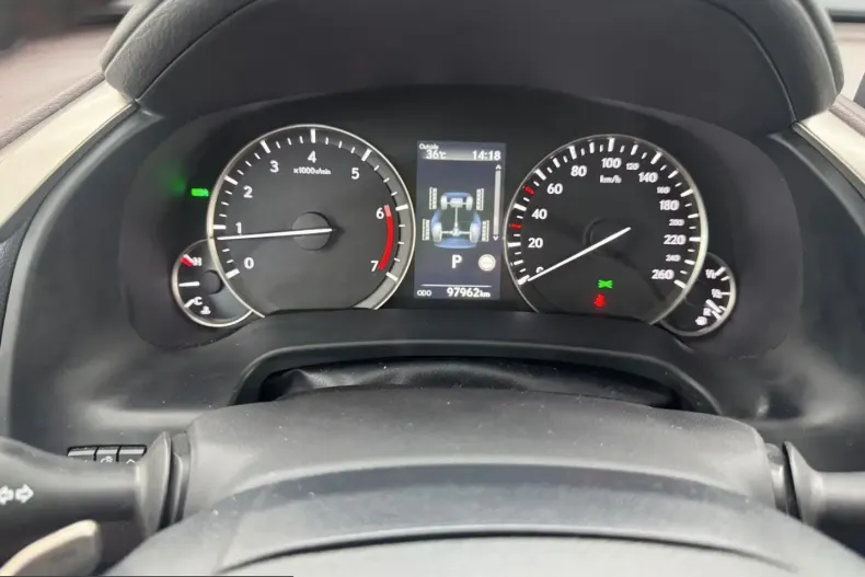 Lexus RX 300 din 2022 cu 98.000 km - oferta LEX237034 - foto 16
