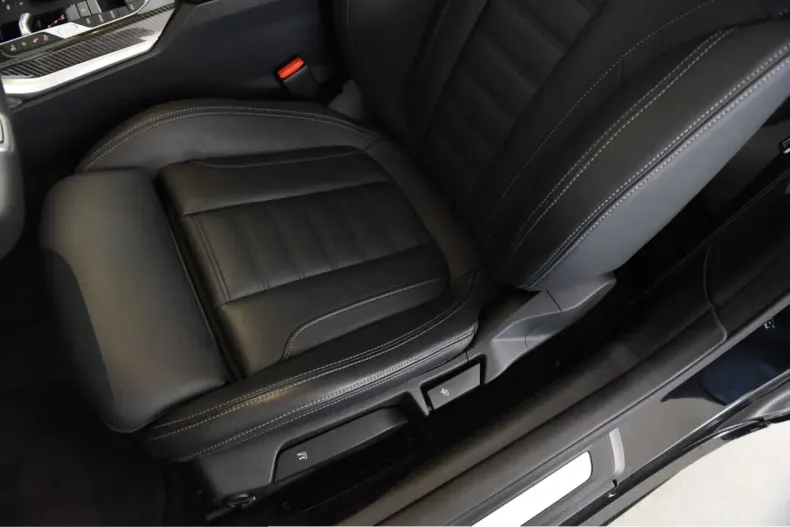 BMW 430i (Seria 4) din 2025 cu 16.388 km - oferta BMW237039 - foto 10