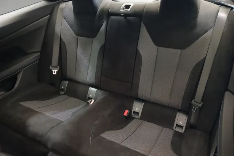 BMW 430i (Seria 4) din 2025 cu 11.410 km - oferta BMW237040 - foto 11