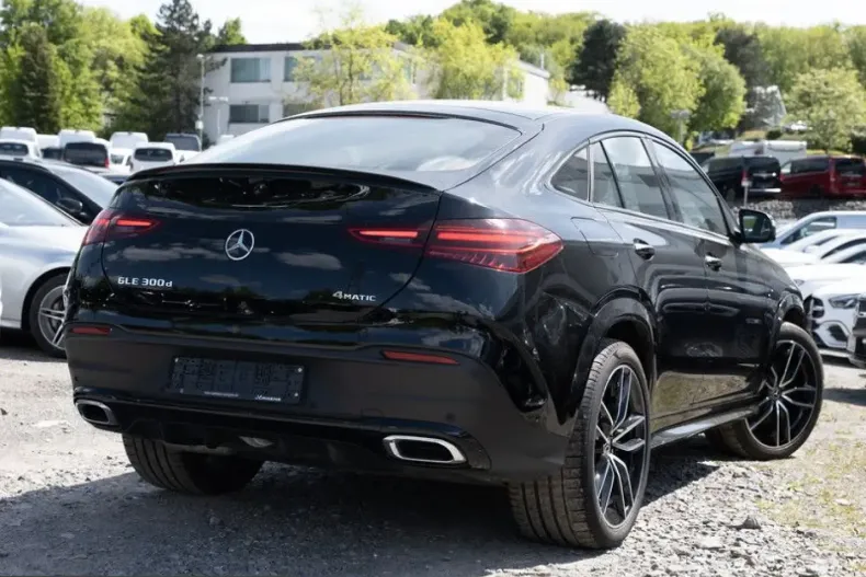 Mercedes-Benz GLE 300 (Clasa GLE) din 2023 cu 6.254 km - oferta MER237043 - foto 3