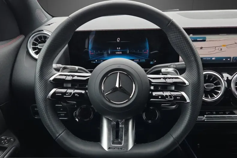 Mercedes-Benz GLA 35 AMG (Clasa GLA) din 2025 cu 12.600 km - oferta MER237047 - foto 9