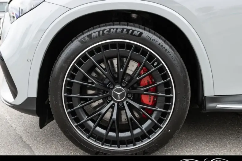 Mercedes-Benz GLC 43 AMG (Clasa GLC) din 2025 cu 12.500 km - oferta MER237048 - foto 10