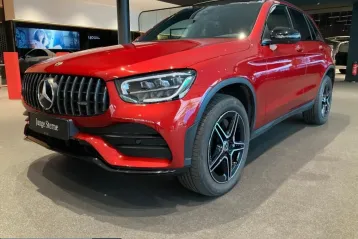 Mercedes-Benz GLC 300 din 2022 - oferta MER237050