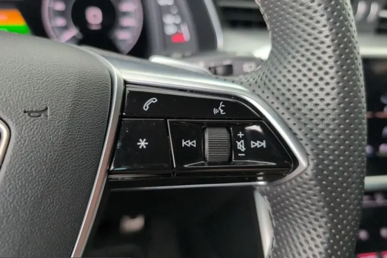 Audi A6 din 2024 cu 36.932 km - oferta AUD237061 - foto 30