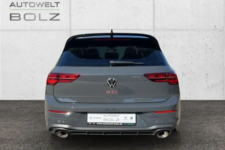Volkswagen Golf din 2024 cu 15.129 km - oferta VOL237063 - foto 5