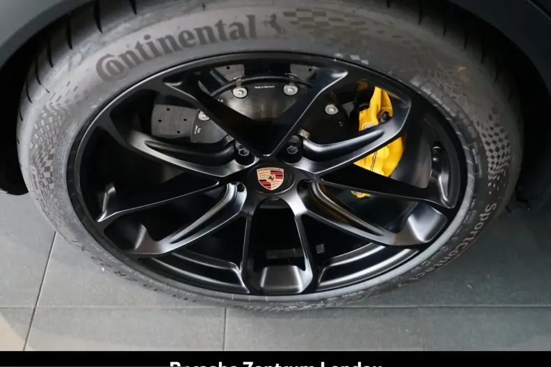 Porsche Cayenne din 2025 cu 22.900 km - oferta POR237065 - foto 37