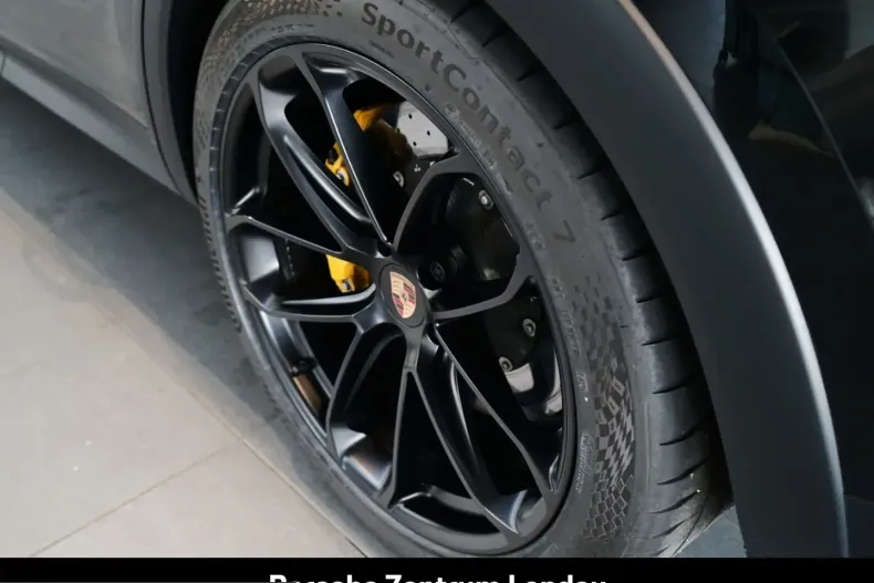 Porsche Cayenne din 2025 cu 22.900 km - oferta POR237065 - foto 41
