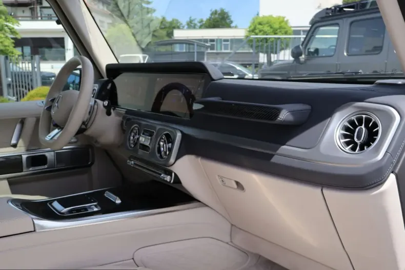 Mercedes-Benz G 63 AMG (Clasa G) din 2024 cu 26.000 km - oferta MER237066 - foto 34