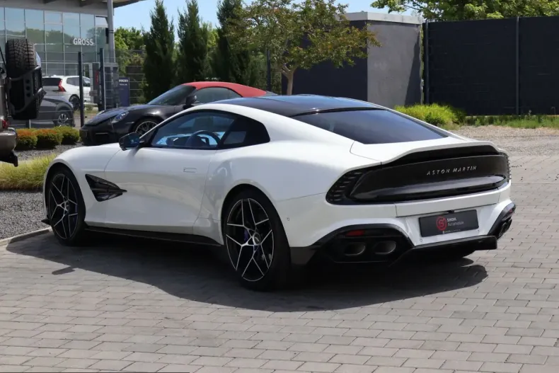 Aston Martin Vanquish din 2024 cu 12.500 km - oferta AST237067 - foto 3