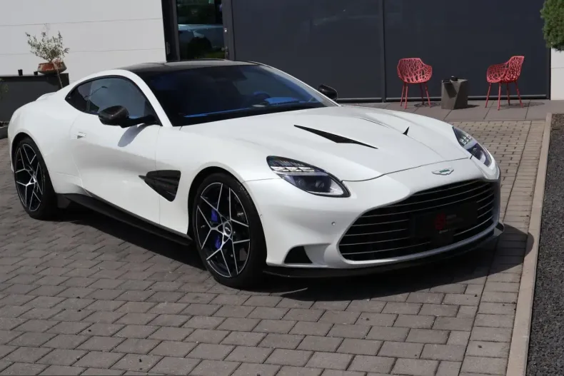 Aston Martin Vanquish din 2024 cu 12.500 km - oferta AST237067 - foto 5