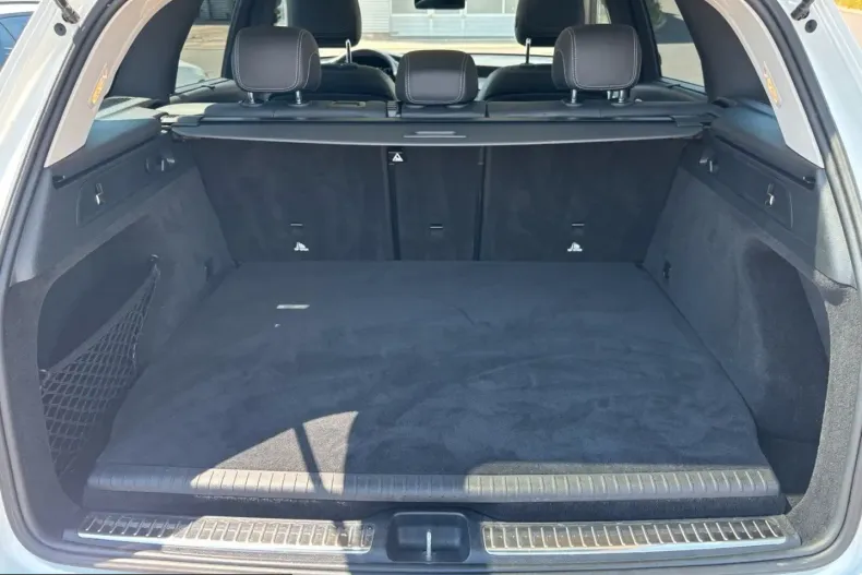 Mercedes-Benz GLC 300 (Clasa GLC) din 2021 cu 49.700 km - oferta MER237073 - foto 19