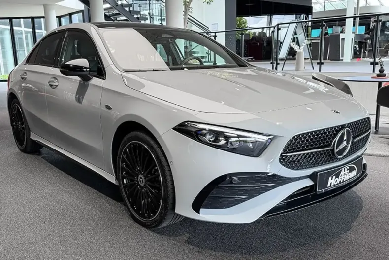 Mercedes-Benz A 250 (Clasa A) din 2025 cu 11.264 km - oferta MER237075 - foto 3