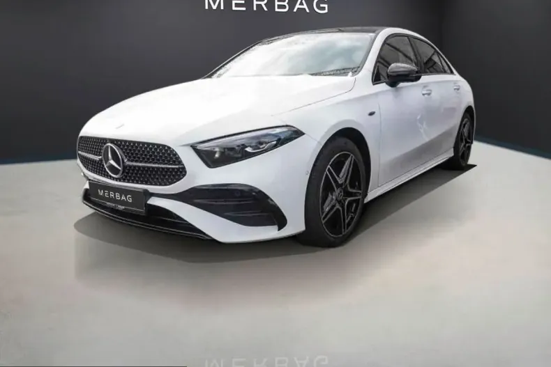 Mercedes-Benz A 250 (Clasa A) din 2025 cu 10.700 km - oferta MER237078 - foto 1