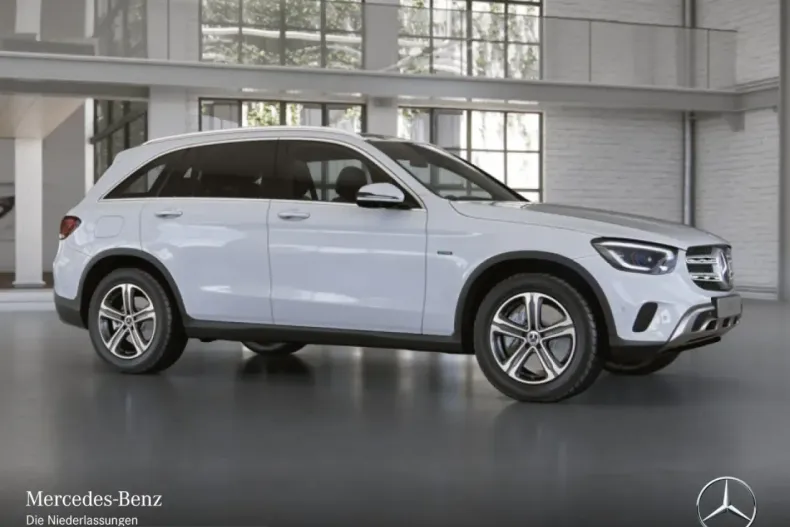 Mercedes-Benz GLC 300 (Clasa GLC) din 2021 cu 44.606 km - oferta MER237079 - foto 14
