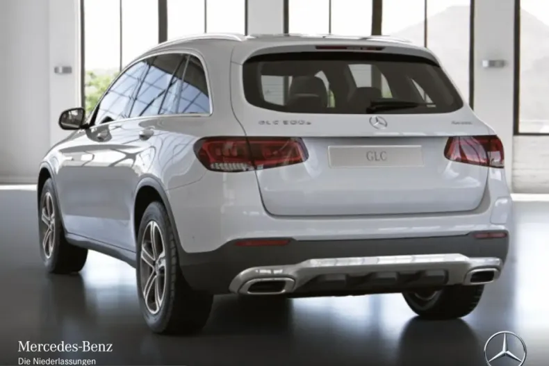 Mercedes-Benz GLC 300 (Clasa GLC) din 2021 cu 44.606 km - oferta MER237079 - foto 18