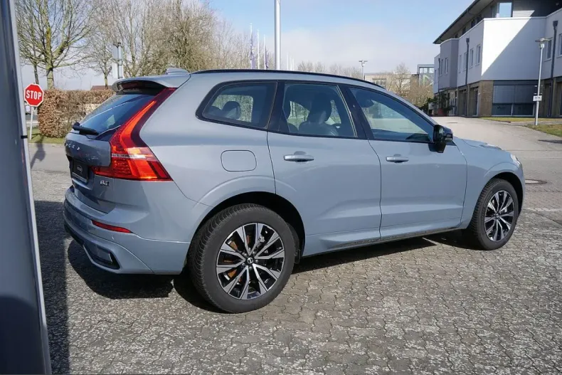 Volvo XC60 din 2023 cu 91.000 km - oferta VOL237086 - foto 5